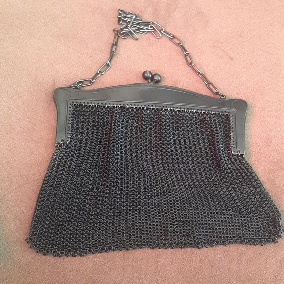 Vintage unmarked gun metal Mesh Purse - Picture 2 of 4